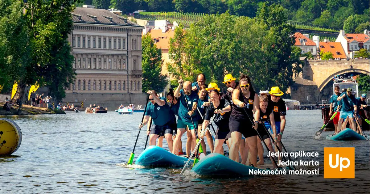 O víkendu jsme opět brázdili Vltavu na paddleboardech