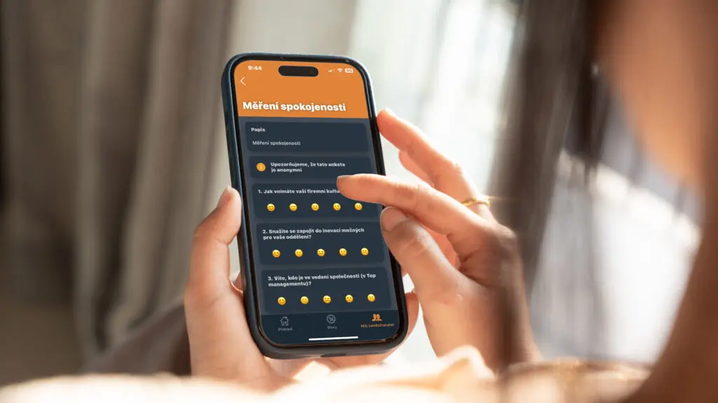 shutterstock 2593196601 v2