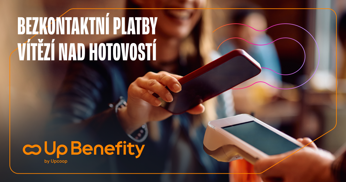 Na festival i k vodě bez peněženky. Češi stále častěji platí mobilem