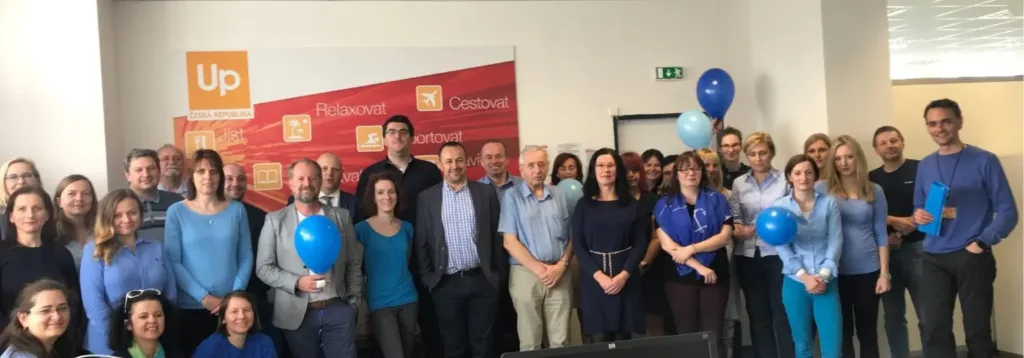 modra vlna 2019 003 1536x537.jpg