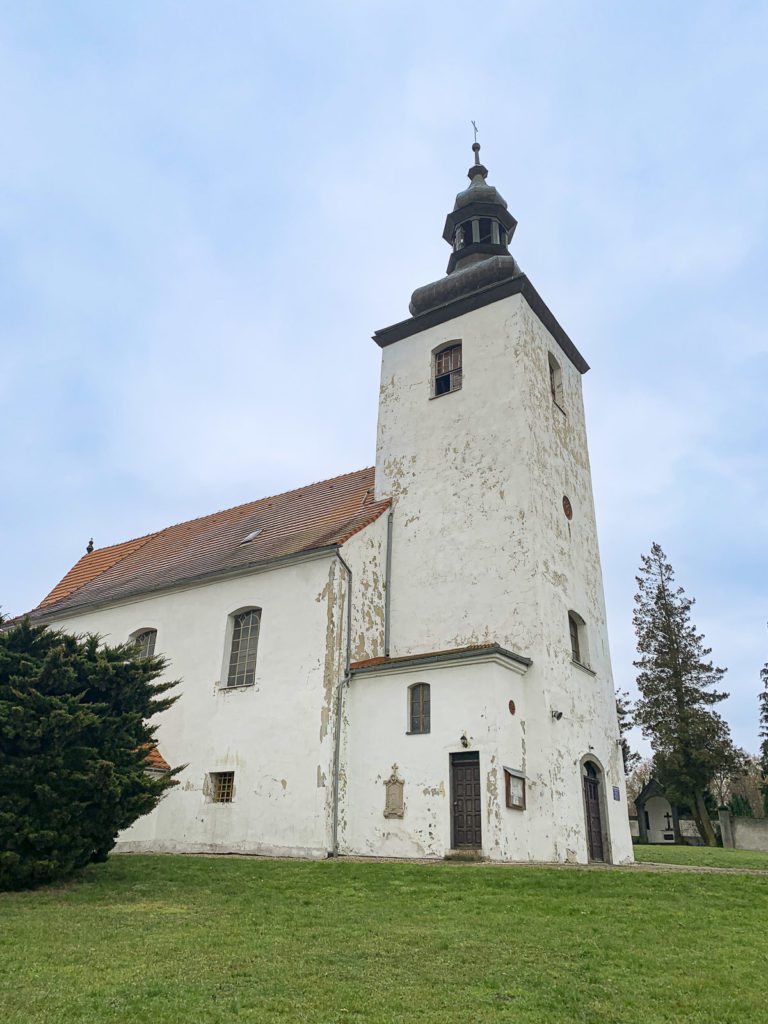 bílý kostel